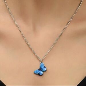Beautiful Blues Butterfly hanging pendant necklace 🌿